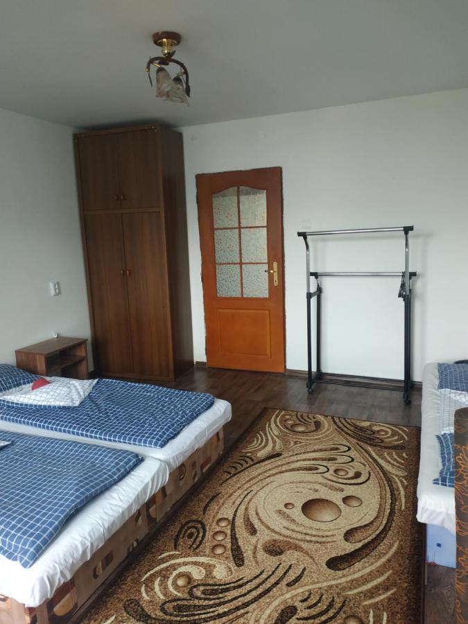 Hotel Lucky Cat à Nová Lesná Extérieur photo
